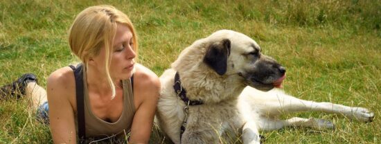Blanche-Wrede Blanche Wrede mit Herdenschutzhund